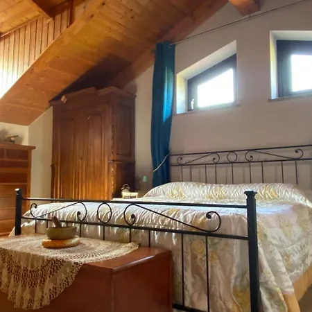 Orto Del Pettirosso Appartement Front